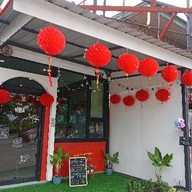 Happy time cafe