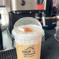 กาแฟหน้าบ้าน ( โฮมทาวด์ ) บางปะอินโฮมทาวด์