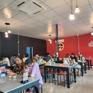 บรรยากาศ เตี๋ยวเรือยุดยา สาขา1 คลองหลวง สาขา 1