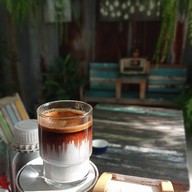 ครัวชญา (อาหารและเครื่องดื่ม)