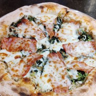 Salaya Pizza ศาลายา