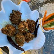 เมนูของร้าน Rim Rooftop Dining & Bar