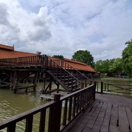 ตลาดอยุธยาไนท์มาร์เก็ต