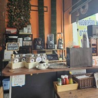 ร้านมุมสระตามสั่ง หอนาฬิกาสระยาว