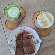 ธาม Thyme Cafe & Restaurant นวมินทร์ 90