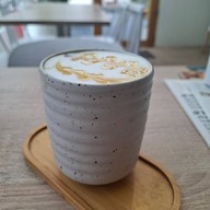 ธาม Thyme Cafe & Restaurant นวมินทร์ 90