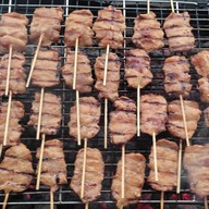 หมูปิ้งคุณยาย1995 เจ้าเก่าตอนเช้า