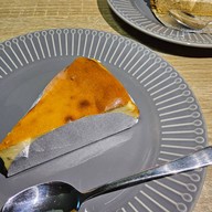 Twinmade Specialty Coffee & Bakery Fashion Island