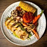 ศรีวรา บิสโทร แอนด์ คาเฟ่