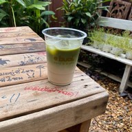 E’BUAI (อีบ๊วย)