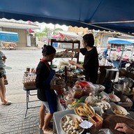 ก๋วยเตี๋ยวเจ๊กงอน