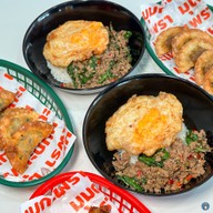 Moomgapao ปตท.บรมราชชนนี