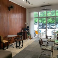 911 | Coffee & Gallery ปัตตานี