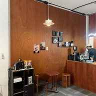 911 | Coffee & Gallery ปัตตานี