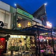 พรุ่งนี้วันเสาร์ Tomorrow Saturday Co.,Ltd.