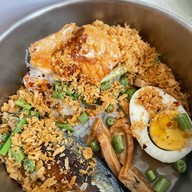 เมนูของร้าน ร้านยำขนมจีนคุณวรรณ พหลโยธิน