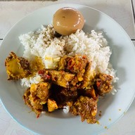 ข้าวแกงปักษ์ใต้ ครัวเมืองลุง ขุขันธ์