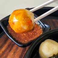 เมนูของร้าน A JUNG Fish Ball • อจัง ฟิชบอล (ชื่อเดิม สอาด ลูกชิ้นปลา) ถนนบรมราชนนี