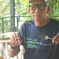 บ้านกล้วยและไข่