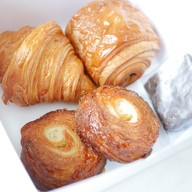 BANLANG BAKER บัลลังค์ เบเกอร์