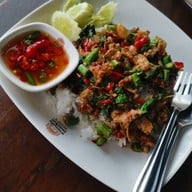 เมนูของร้าน คั่วพริกเกลือสวนเพลิน(มีสาขาเดียว)