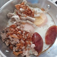 เมนูของร้าน ก๋วยจั๊บญวณ อาเฮงก๋วยจั๊บญวณ เลียบมอร์เตอร์เวย์ (หน้าหมู่บ้านโกลเด้นท์นครา)