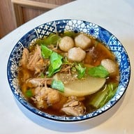 เมนูของร้าน ฟ้าโรจน์ ก๋วยเตี๋ยวเนื้อ สเต็ก พุทธมณฑลสาย 2