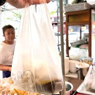 เมนูของร้าน ไก่แก้วก๋วยเตี๋ยวเป็ด สาขา 3 ตลาดนครอินทร์-บางไผ่