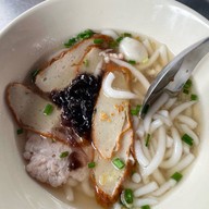 เมนูของร้าน โอเคเจ้าเก่า (เปงฮก) บะหมี่เกี๊ยว