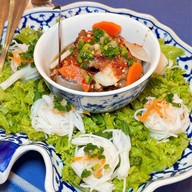 Le Dalat สุขุมวิท 23 (ประสานมิตร)