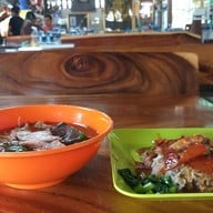 แป๊ะเฮงเป็ดย่างเป็ดพะโล้ (Delivery)