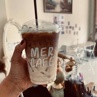 MER CAFE & StoryCrepes