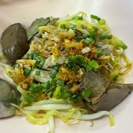 ไก่แก้วก๋วยเตี๋ยวเป็ด (ศรีย่าน)