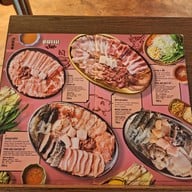 เมนู Chin Bo Dang - ชิ้น โบ แดง The Emquartier