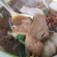 สุน เจ้าเก่า 牛肉面 สาขาโคราช