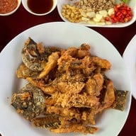 เมนูของร้าน บ้านปลาจุ่ม