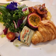 Sun Rays Cafe