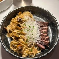 เมนูของร้าน Reddish