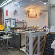 บรรยากาศ ร้านก๋วยเตี๋ยวยีเจ เนื้อตุ๋น หมูตุ๋น ❤