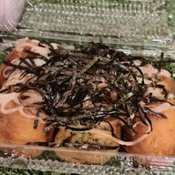 ทาโกะยากิ (Takoyaki)  By S&J
