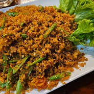 แพบ้านริมน้ำ