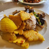 พริกหอม ประชานิเวศน์