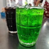 ลูกชิ้นอนามัย ซอยศูนย์วิจัย (ข้าง รพ.กรุงเทพ)