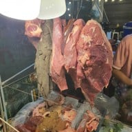 ร้านลาบแม่อุทัย