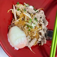 โกบู้รสซิ่ง ก๋วยเตี๋ยวหมูต้มยำ ใข่ลวก สาขา 1 นวมินทร์8 , เสรีไทย 7
