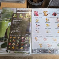 Living A Dream   กาแฟอ่างแก้ว