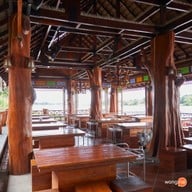 บรรยากาศ แพอาหารกู๊ดวิว