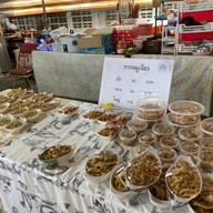เมนูของร้าน ก๋วยเตี๋ยวเรือ (หญิงปรางค์เตี๋ยวเรือรสเด็ด)