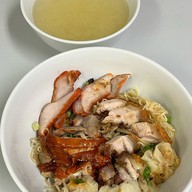 เมนูของร้าน ร้านอาหารพูลเลิศ เจริญรัถ