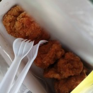 เมนูของร้าน ช.หอยทอดออส่วน ตลาดโต้รุ่ง องค์พระปฐมเจดีย์